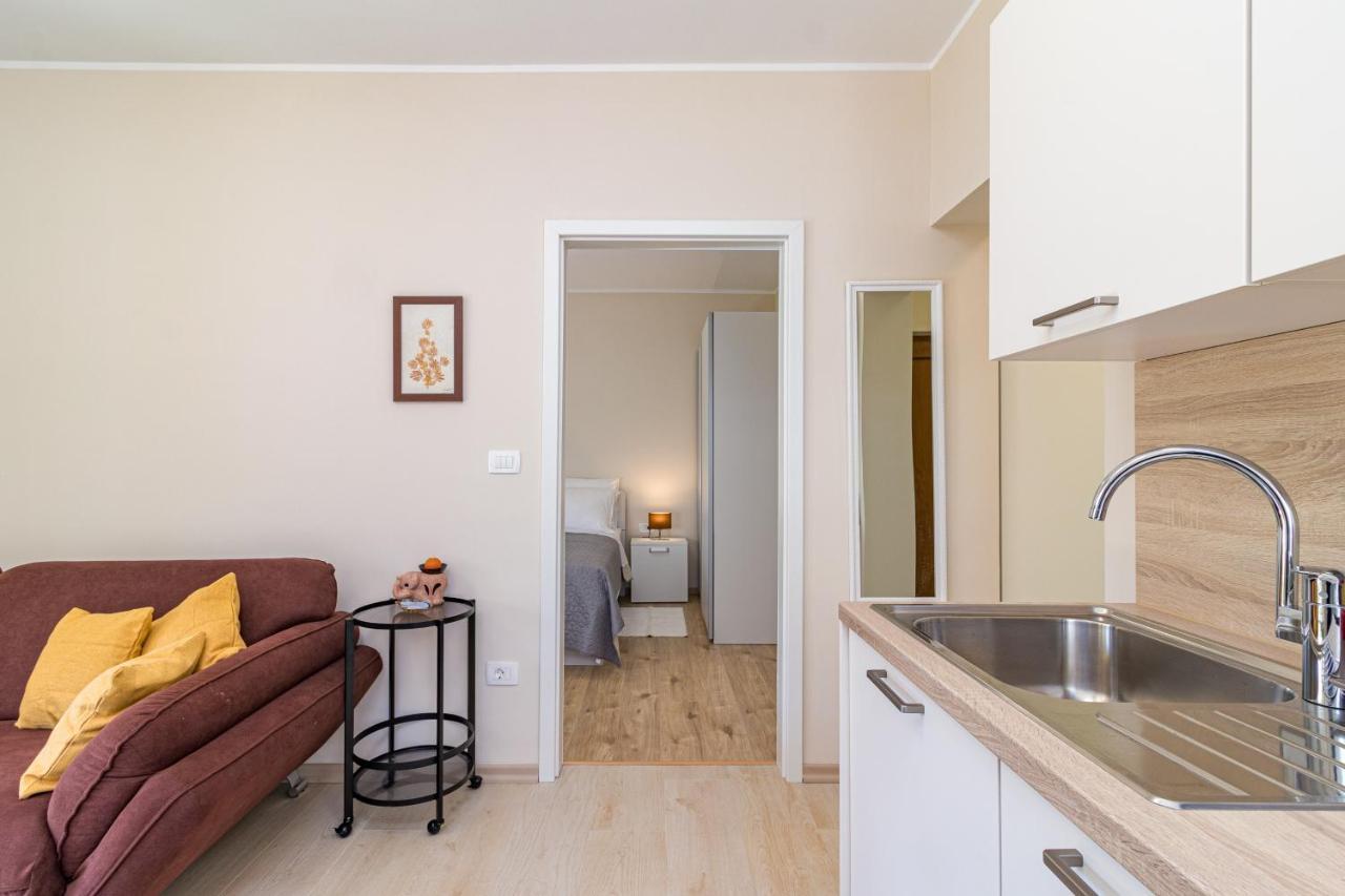 Apartments Mirjana Medulin 2 Εξωτερικό φωτογραφία